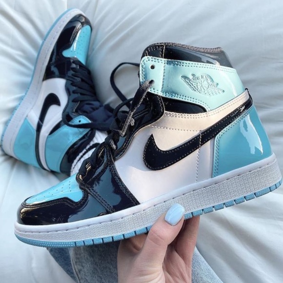 Jordan 1 Retro UNC Patent
